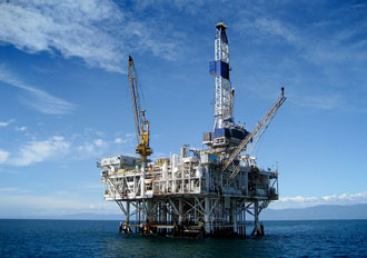 Una piattaforma petrolifera